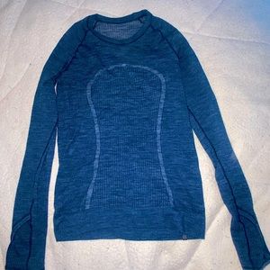 Lululemon long sleeve swiftly tech top